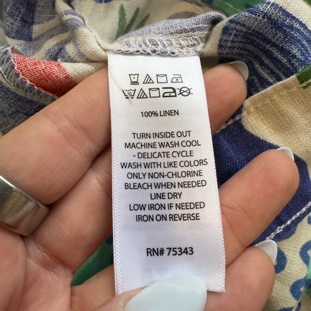 Artonomo Creatives Teresa Rego Abstract Print 100% Linen Shorts Womens Large NWT